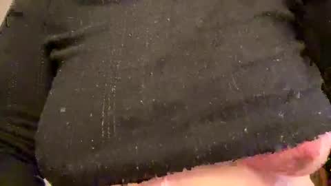 lustytits85 online show from 03/26/26, 10:21