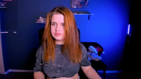 lusy_puff online show from 01/26/25, 05:02