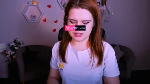 lusy_puff online show from 02/27/25, 11:26