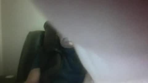 Snapshot of luv269er chatting on 10/31/25, 04:35 luv269er online show from 10/31/25, 04:35