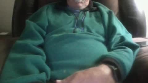 luv269er online show from 12/19/25, 06:42