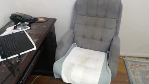 Luv2HavFunn online show from 11/11/25, 02:39