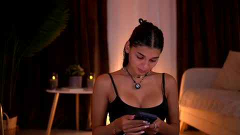 Snapshot of luvcaprice chatting on 07/15/26, 07:30 Caprice online show from 07/15/26, 07:30