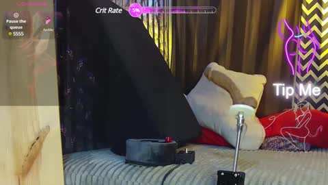 Snapshot of luvdatphatass chatting on 01/19/25, 02:15 luvdatphatass online show from 01/19/25, 02:15