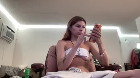 Snapshot of luvkoko chatting on 07/21/26, 07:00 luvkoko online show from 07/21/26, 07:00