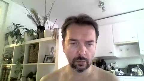 Luvly online show from 11/09/25, 07:50