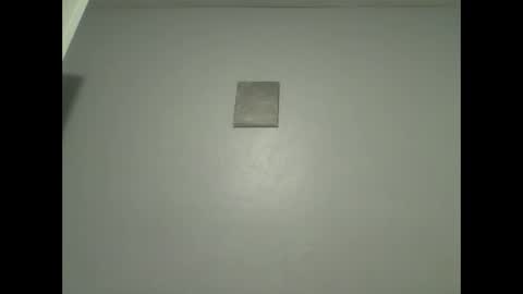 Snapshot of luvmesluts chatting on 09/17/25, 08:05 luvmesluts online show from 09/17/25, 08:05