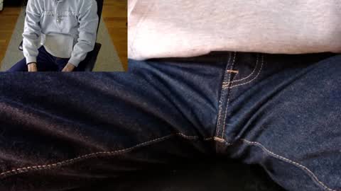 Snapshot of luvshonitoff chatting on 01/20/25, 11:43 Jim Bo online show from 01/20/25, 11:43