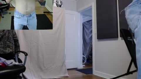 Snapshot of luvshonitoff chatting on 02/19/25, 08:31 Jim Bo online show from 02/19/25, 08:31