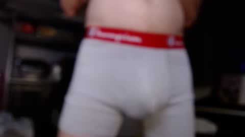 Snapshot of luvshonitoff chatting on 10/28/25, 04:16 Jim Bo online show from 10/28/25, 04:16