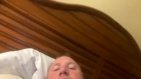 Snapshot of luvtobenude21 chatting on 10/03/25, 01:35 Joe and Sarah online show from 10/03/25, 01:35