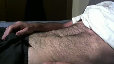 Snapshot of luvtowatch75 chatting on 09/28/25, 04:18 luvtowatch75 online show from 09/28/25, 04:18