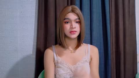 queen lux online show from 03/09/26, 02:10