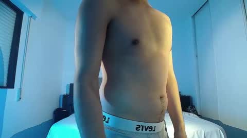 luxanee online show from 10/01/25, 06:47