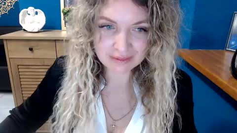 Donna online show from 05/31/26, 06:21