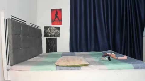 luxedollxoxoo online show from 04/21/26, 03:35