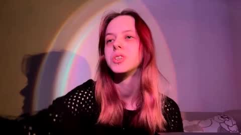 Luna online show from 11/13/25, 09:08