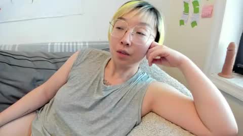 LuxGray online show from 06/13/26, 08:40