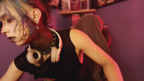 Luxiel 3 online show from 03/24/26, 10:48