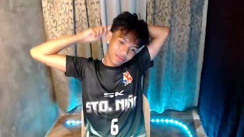 luxirfy online show from 12/02/25, 05:30