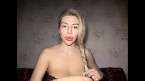 LuxSonyaStar online show from 01/31/26, 08:40