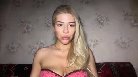 LuxSonyaStar online show from 07/18/26, 08:12