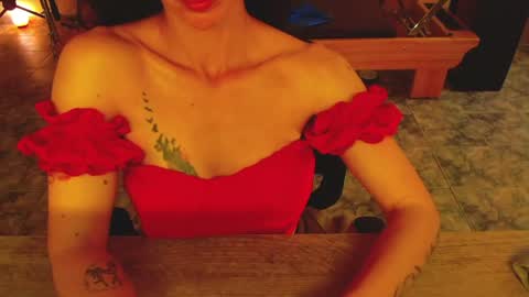 Snapshot of luxurydivine chatting on 05/15/26, 03:30 Liss online show from 05/15/26, 03:30