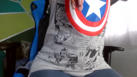 Snapshot of luzzy_cam chatting on 02/24/25, 09:20 luzzy I hope your visit and that we manage to get very hot online show from 02/24/25, 09:20