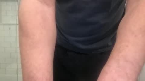 lvguynextdoor440656 online show from 12/20/25, 01:29