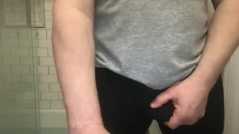 lvguynextdoor440656 online show from 03/11/26, 11:00