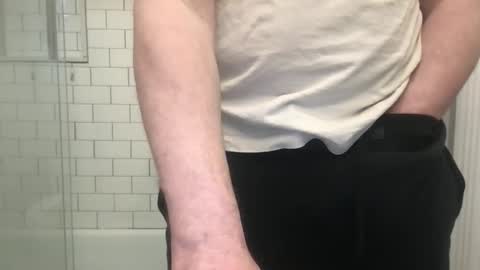 lvguynextdoor440656 online show from 04/03/26, 09:02