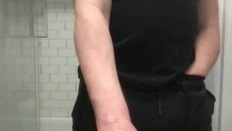 lvguynextdoor440656 online show from 04/12/26, 03:44