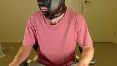 lxgxnd99 online show from 04/24/26, 02:41