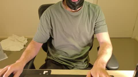 lxgxnd99 online show from 05/22/26, 01:17