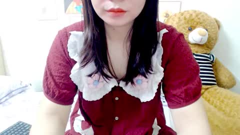 im mai online show from 11/11/25, 07:19