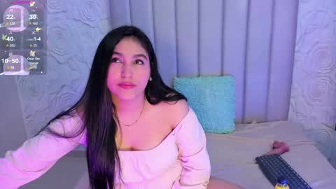 LYA DUBOIS  online show from 04/20/26, 08:21