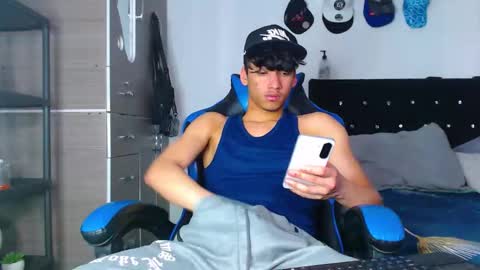 Snapshot of lyam_russo chatting on 02/27/26, 09:04 Lyam online show from 02/27/26, 09:04