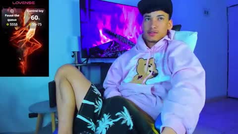 Lyam online show from 03/29/26, 06:13