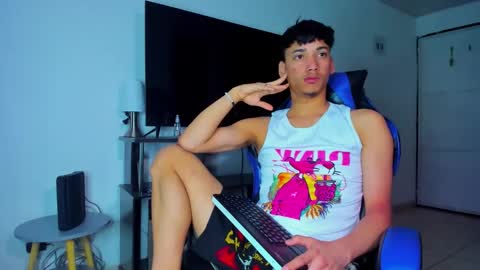 Lyam online show from 04/03/26, 05:16