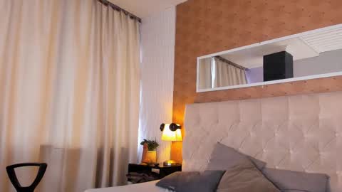 Lyan online show from 02/03/26, 06:57