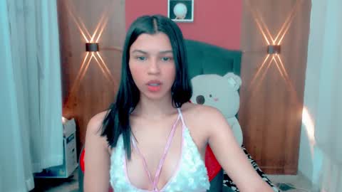 lyanamerry03 online show from 12/11/24, 07:57