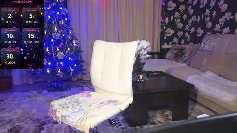 Snapshot of lyboff72 chatting on 12/17/24, 04:21 lybava online show from 12/17/24, 04:21