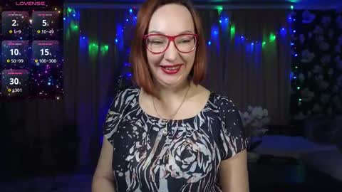 Snapshot of lyboff72 chatting on 12/20/24, 07:07 lybava online show from 12/20/24, 07:07