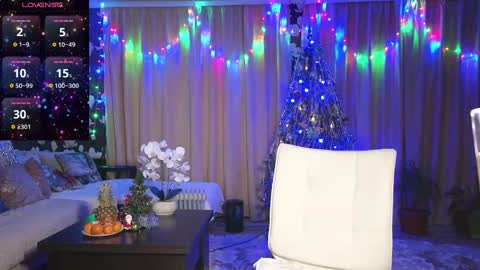 Snapshot of lyboff72 chatting on 12/31/24, 06:35 lybava online show from 12/31/24, 06:35