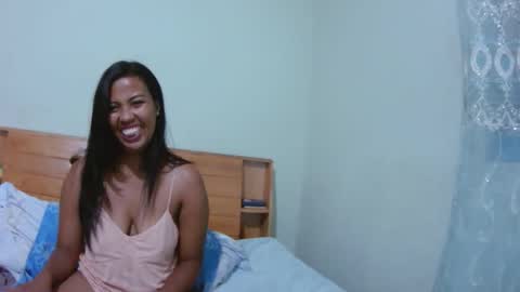 lycia01 online show from 04/22/26, 05:03