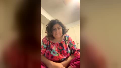 lydiasheer online show from 06/09/26, 02:01