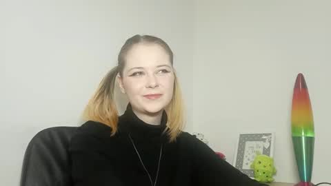 Lydia online show from 10/02/25, 06:26