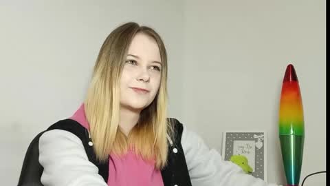 Lydia online show from 11/13/25, 08:08