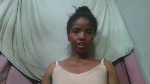 lydie856696 online show from 05/10/26, 07:30