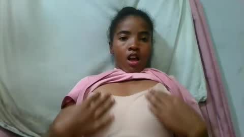 lydie856696 online show from 06/08/26, 01:55